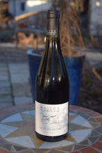 Laden Sie das Bild in den Galerie-Viewer, Cotes du Rhone Rouge - Maison Plantevin