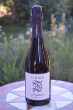 Laden Sie das Bild in den Galerie-Viewer, Riesling Brut Sekt Cuvée Josephine Weingut Thörle Rheinhessen